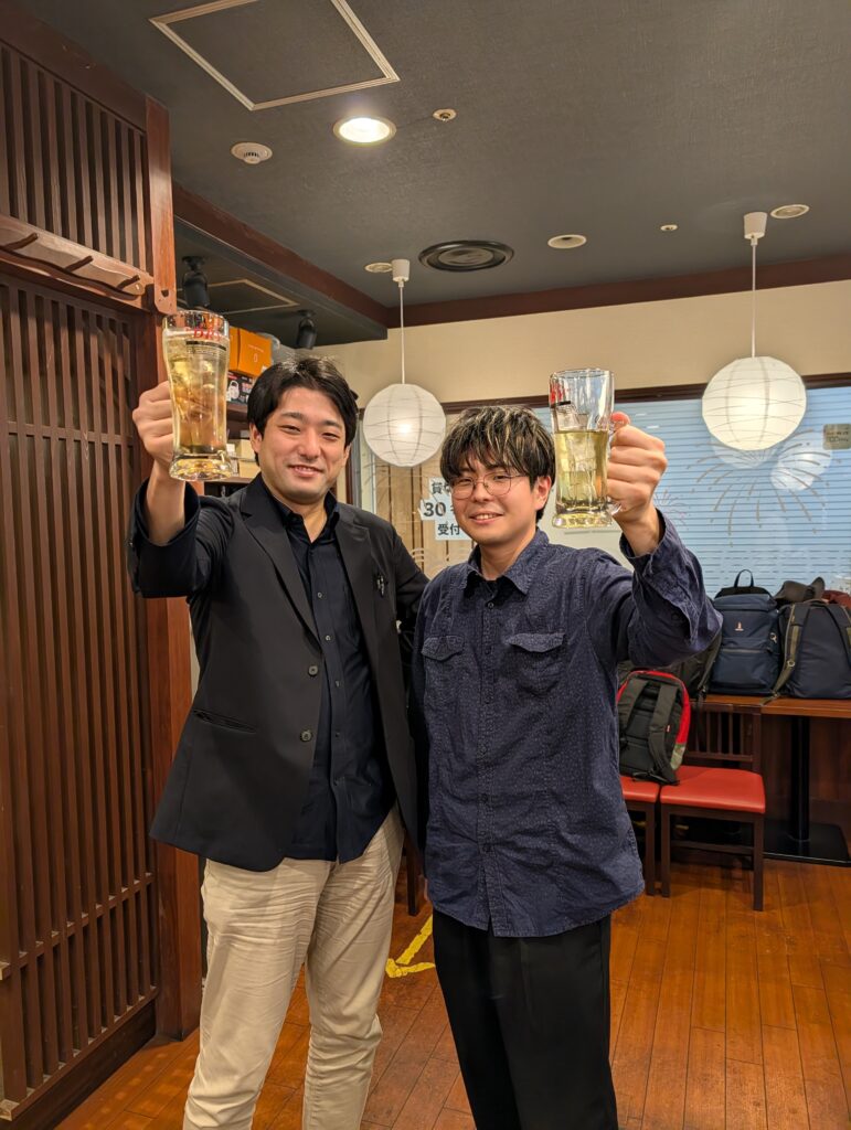 左:宮坂、右:井上